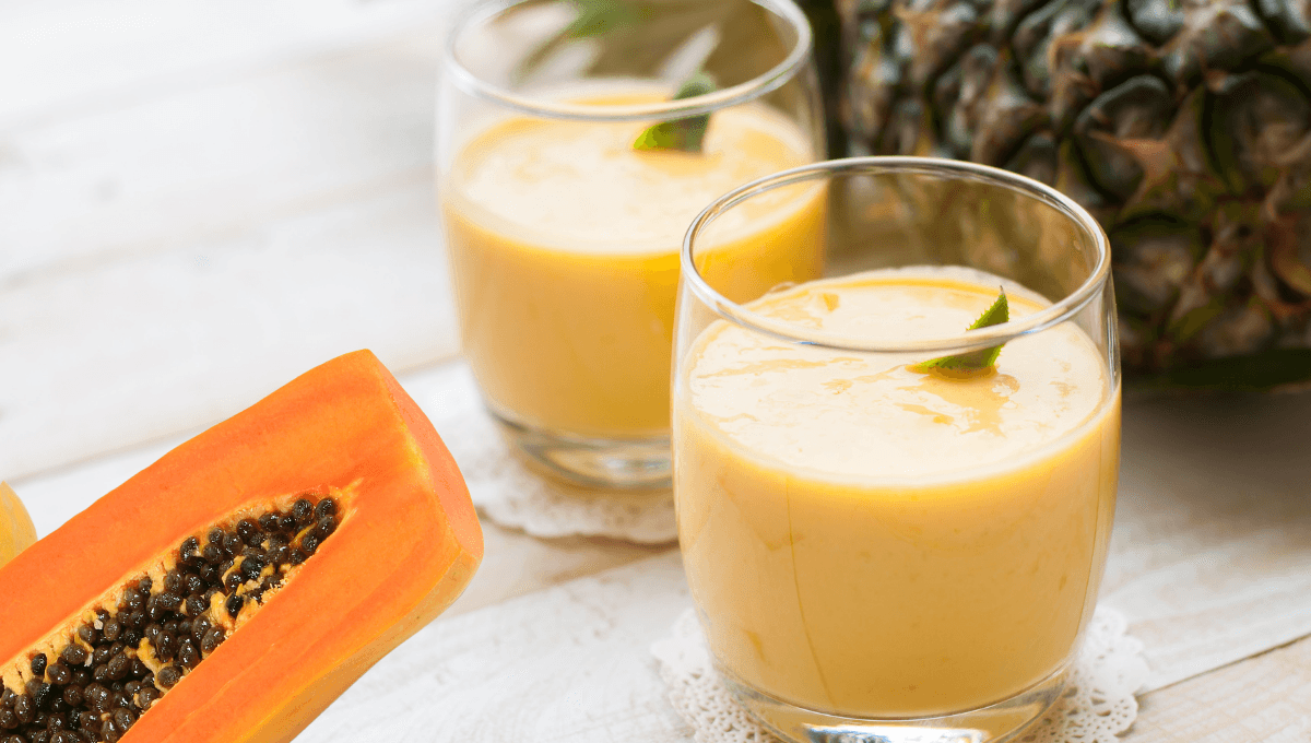 Licuado de papaya con piña para un vientre plano